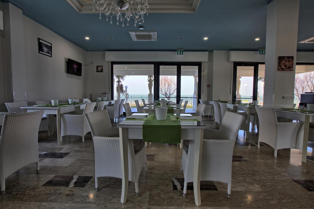 Hotel Ristorante Sole Resort Marotta Esterno foto